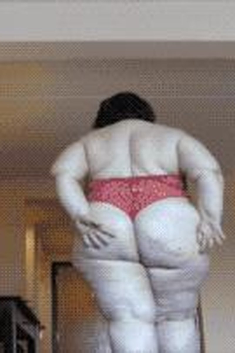 Big Red Walking - Screenshot 1 of 4 - BBW