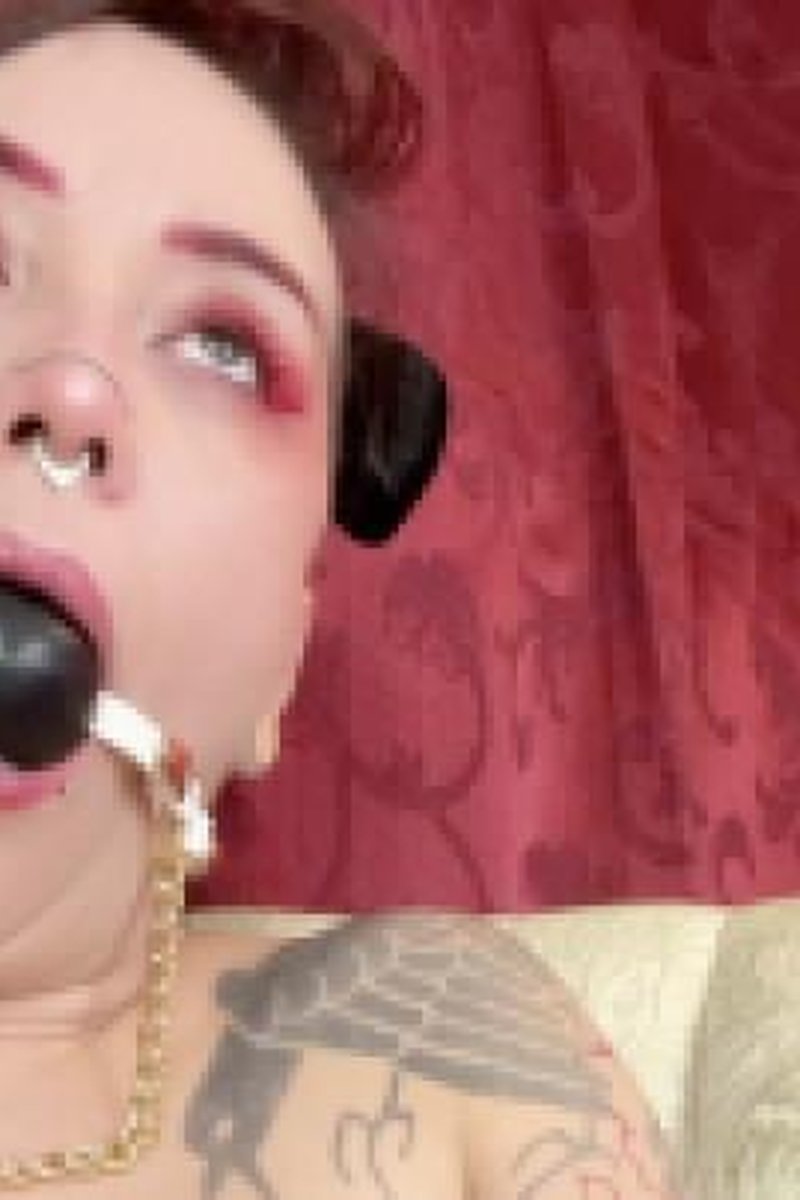 Drool Over - Screenshot 1 of 4 - Gags