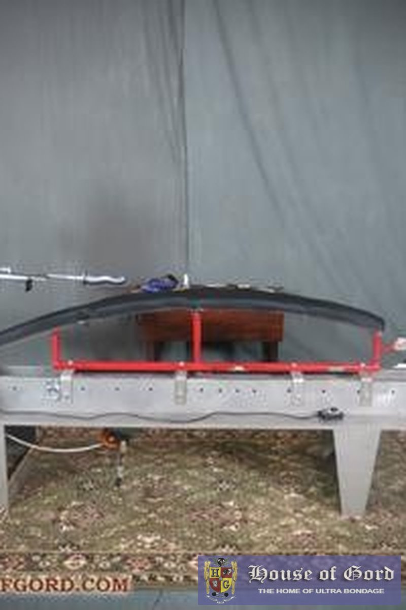 Double-Ended Arch-Back - Screenshot 1 of 4 - Boots