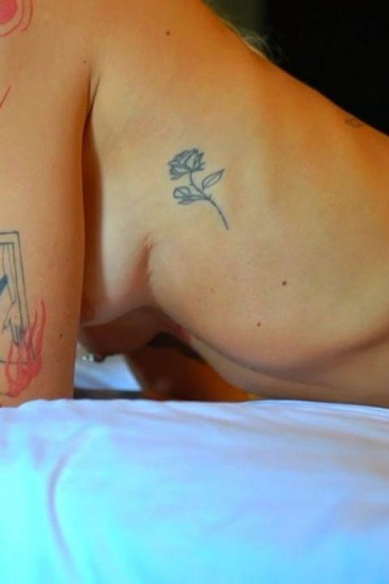 5 Star Hotel Sex In Bali Indonesia With Mommysorry22 thumbnail