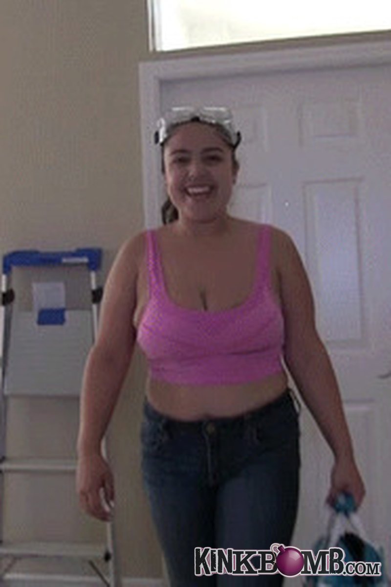 Kink 305: Handy BBW Sph Part 1 - Screenshot 1 of 4 - Armpit Fetish