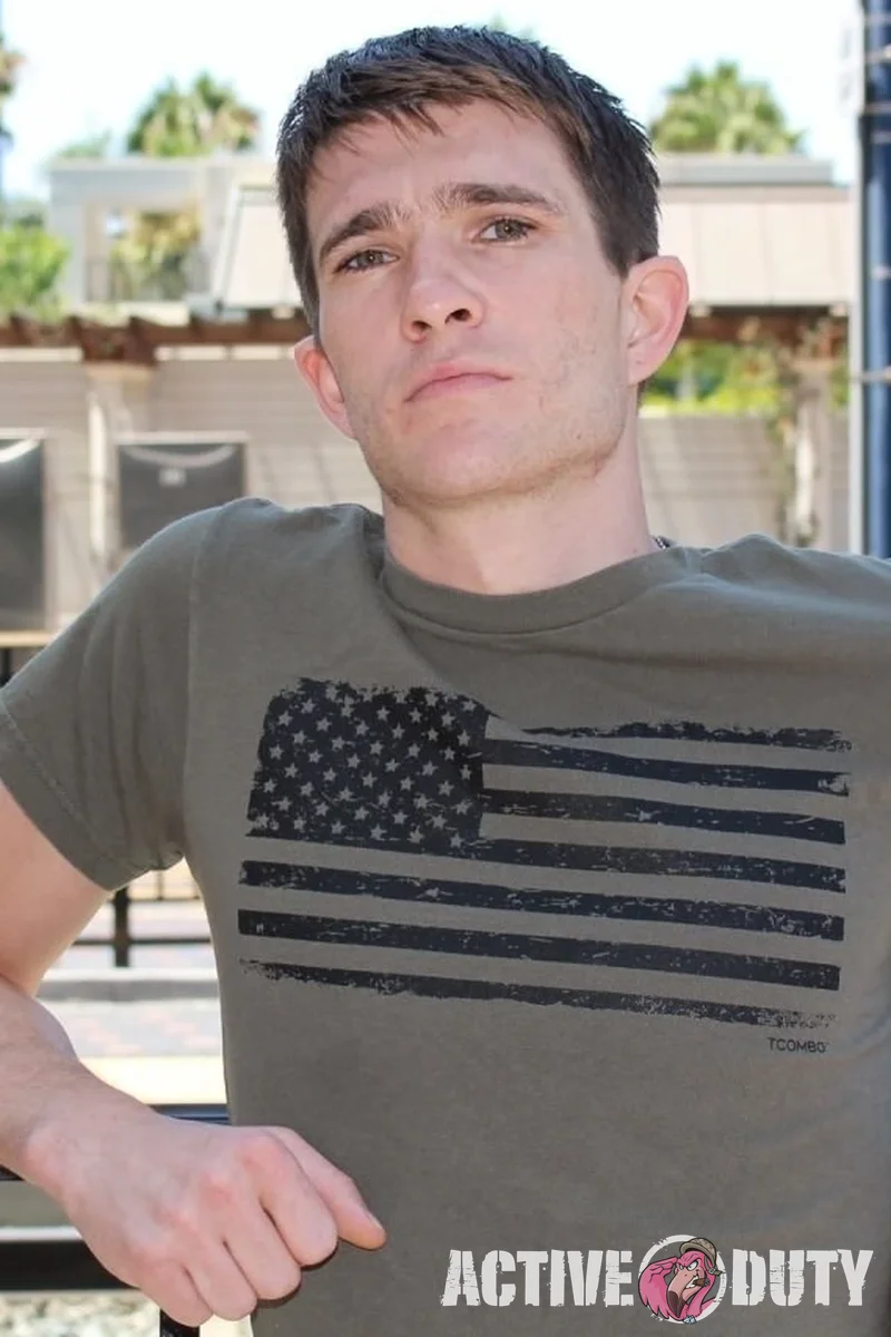 Connor - Screenshot 1 of 4 - Big Dick