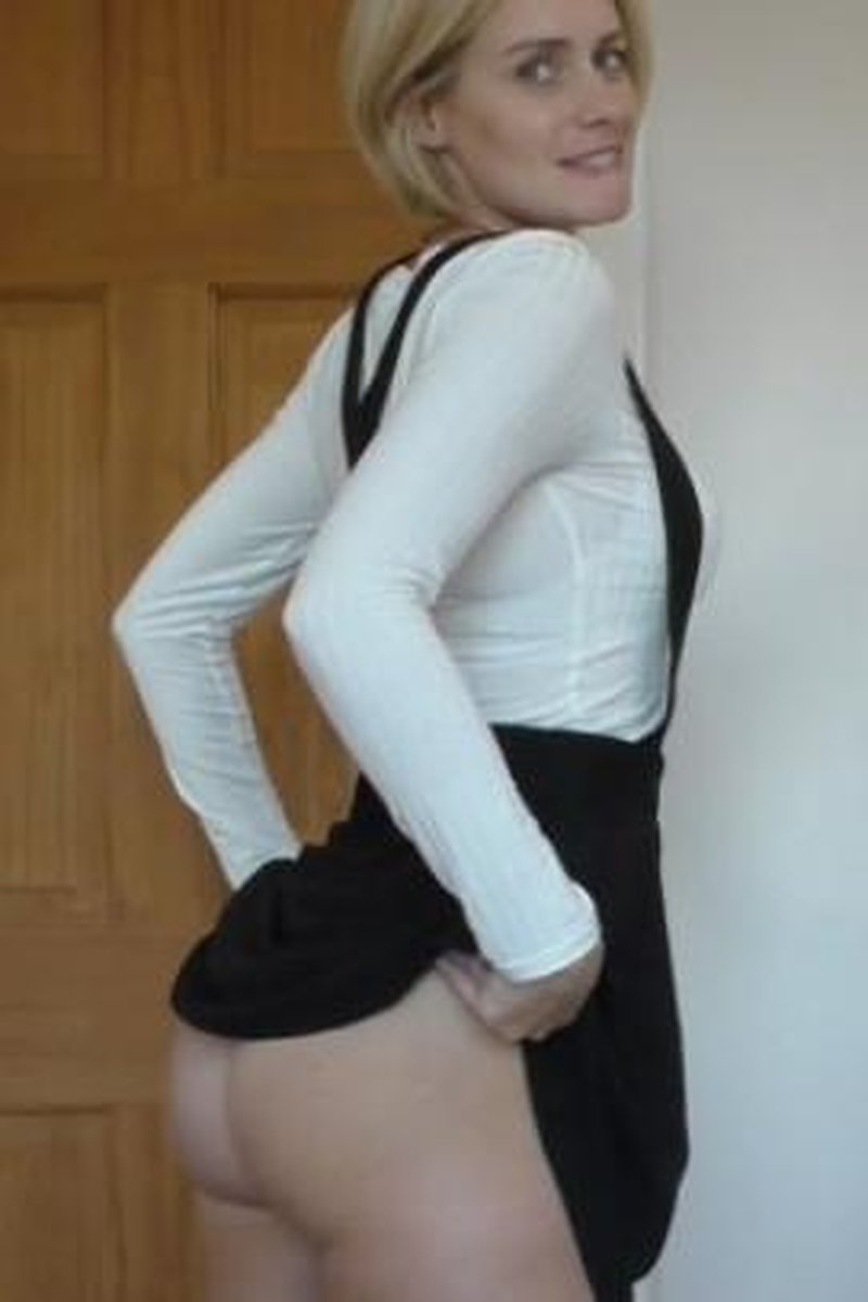 Spanking - Screenshot 1 of 4 - Amateur