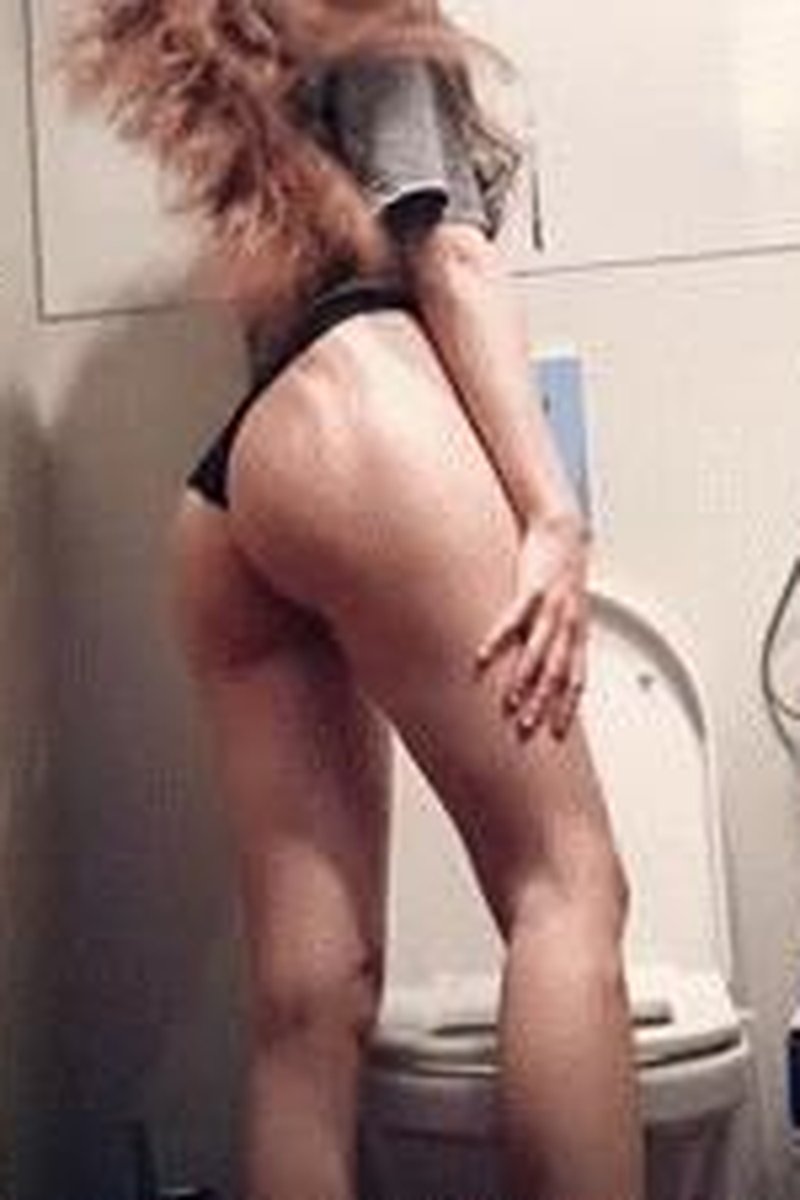 Liquid? - Screenshot 1 of 4 - Fetish