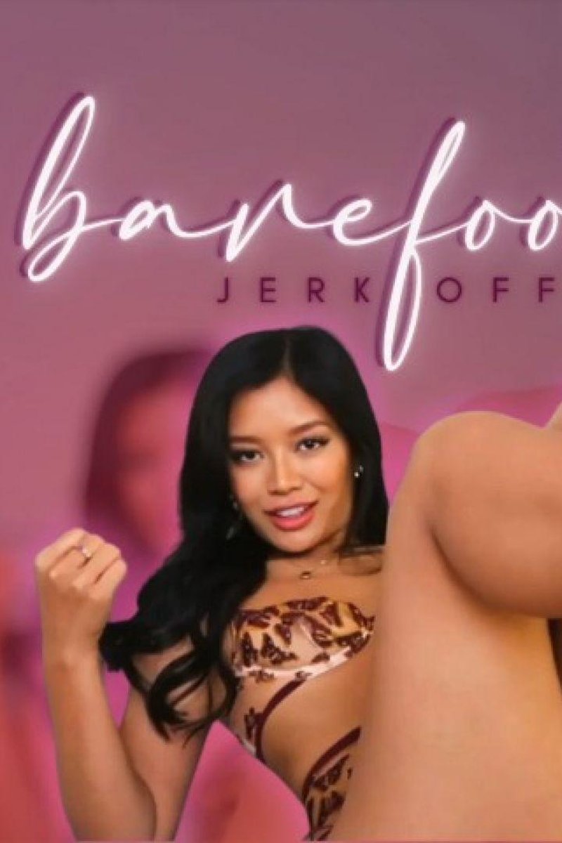 Barefoot JOI - Screenshot 1 of 4 - Domination