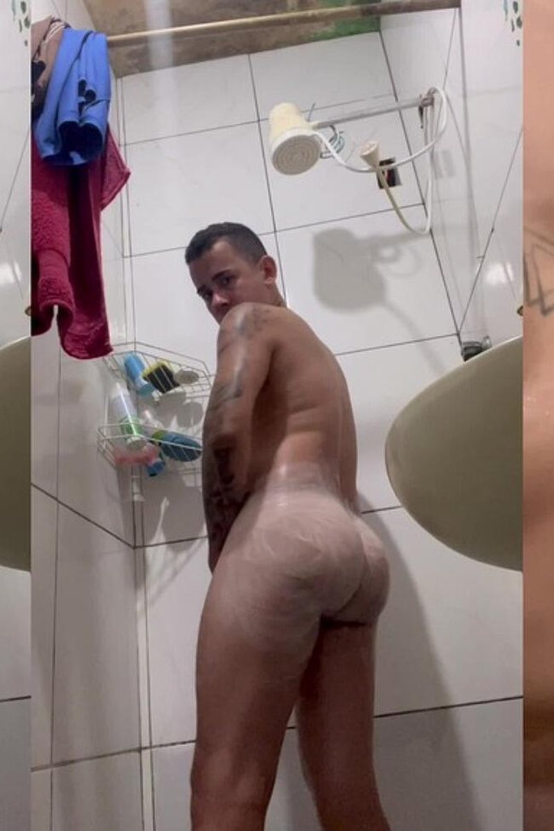Banho E Gozada - Screenshot 1 of 4 - Amateur
