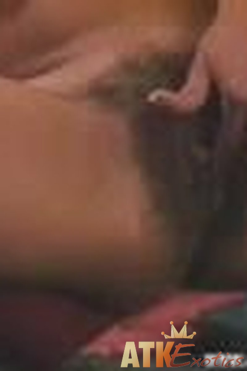 Liz - Black Women - Screenshot 1 of 4 - Liz Liz011