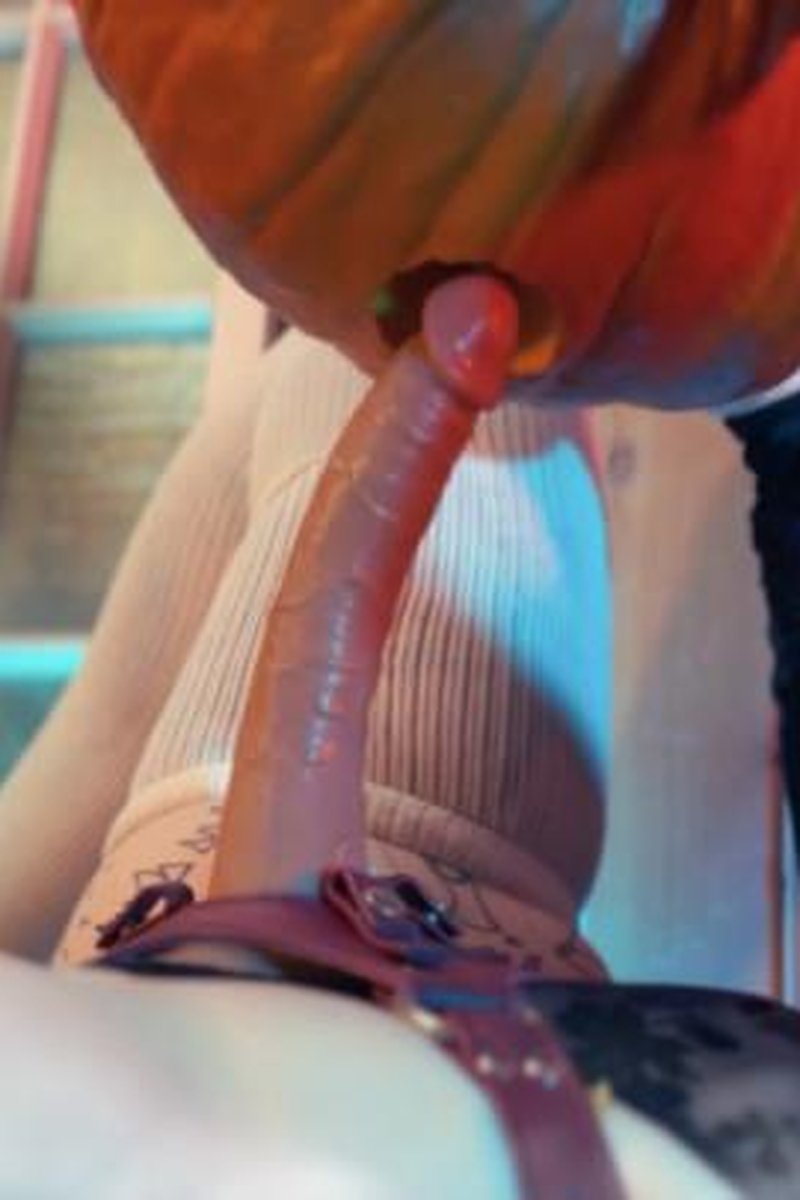 Trick - Screenshot 1 of 4 - Femdom