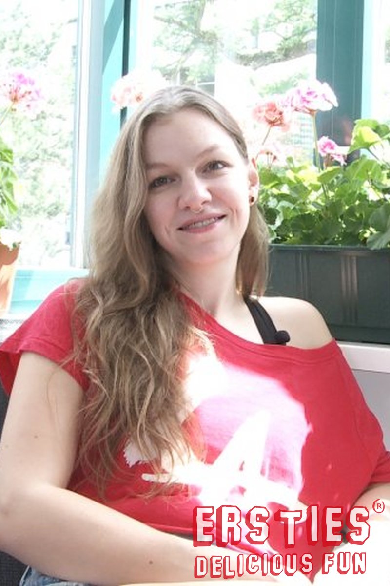 Interview with Matilda - Screenshot 1 of 4 - European