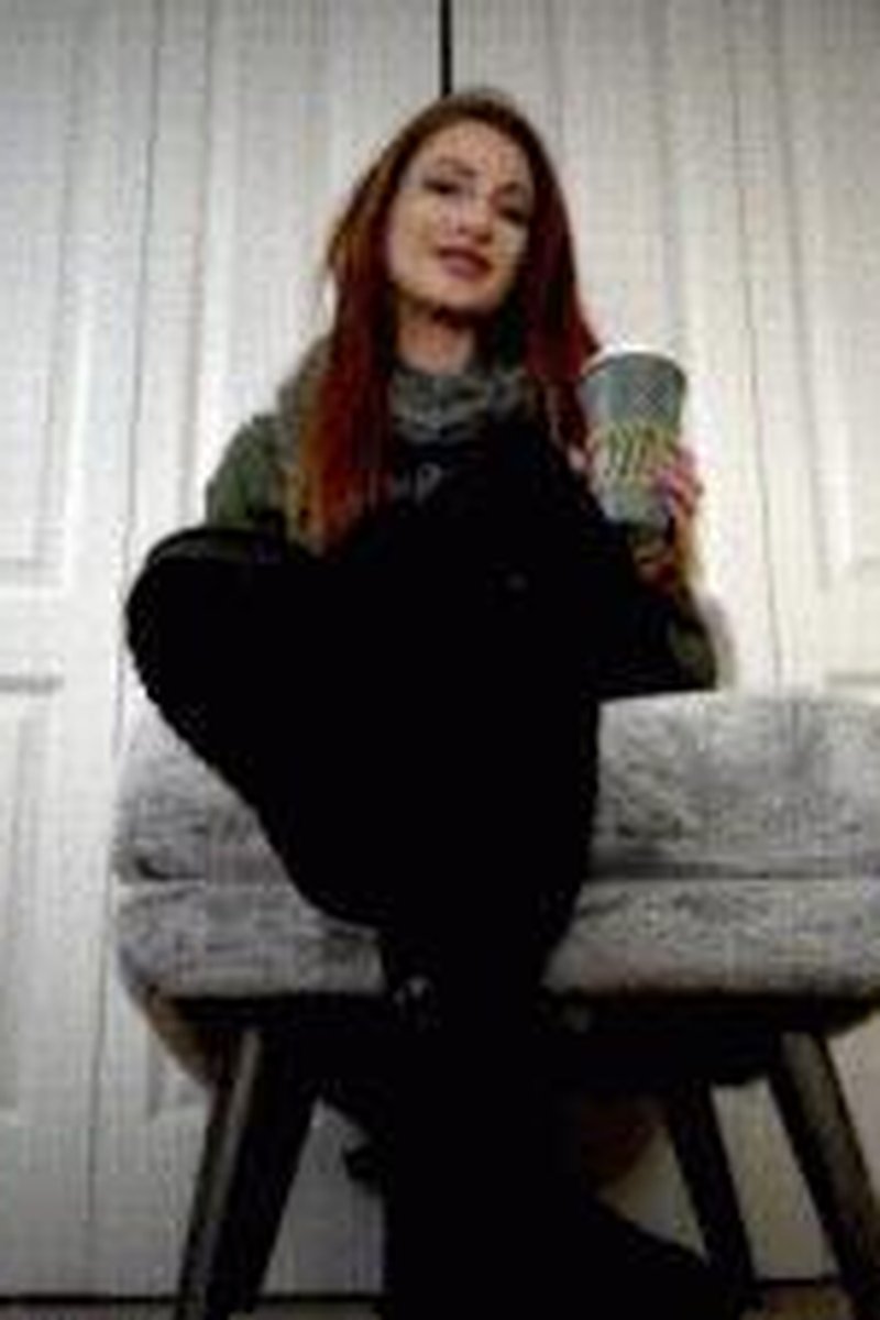Basic Ugg Bitch Humiliation - Screenshot 1 of 4 - Bitch