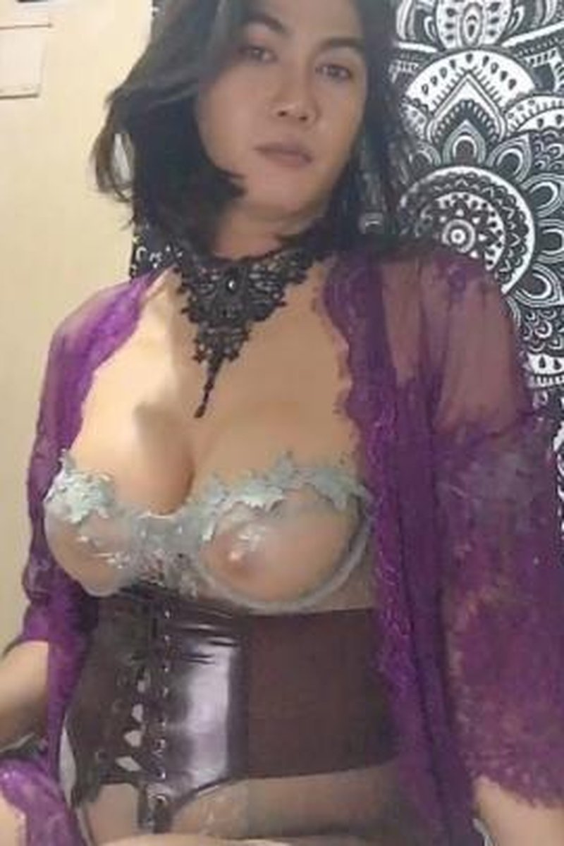 Ladyboy With Soft Cock - Screenshot 1 of 4 - Big Tits