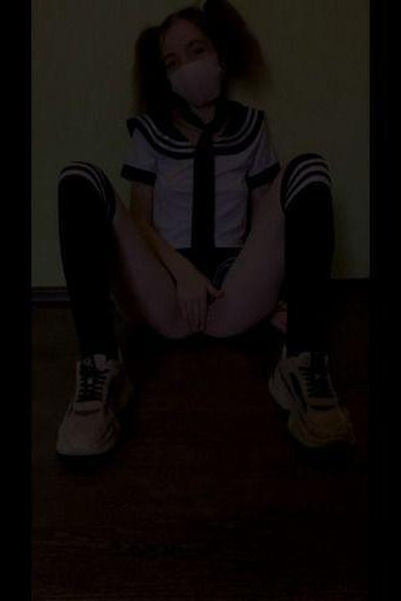 First Squirt - Screenshot 1 of 4 - Big Clit
