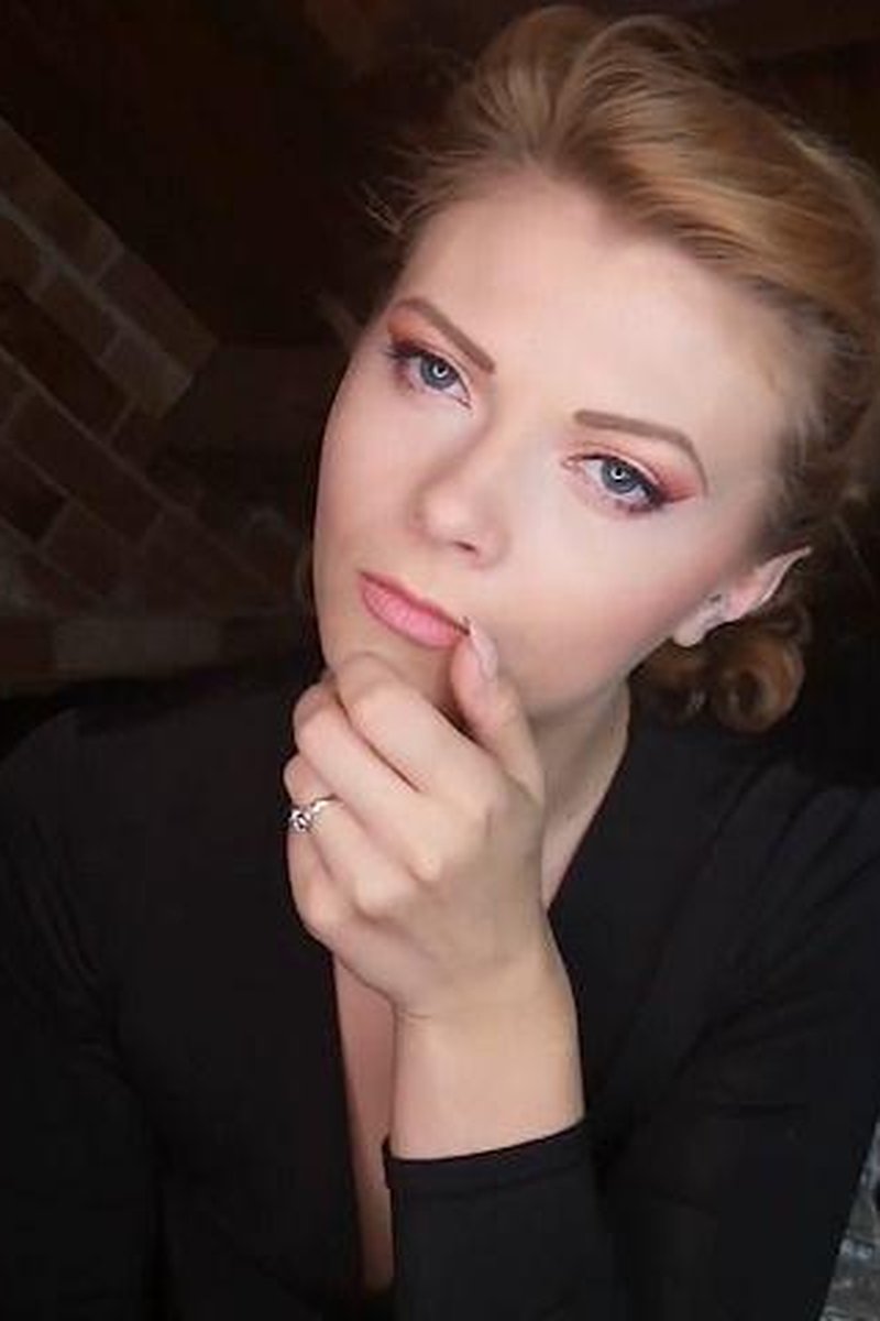 Joint Cracking - Screenshot 1 of 4 - Bathroom