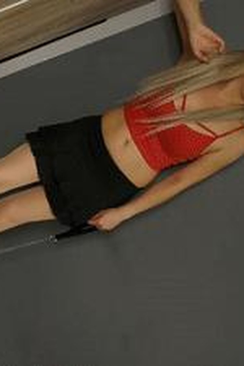 Head Concussion - Screenshot 1 of 4 - Femdom