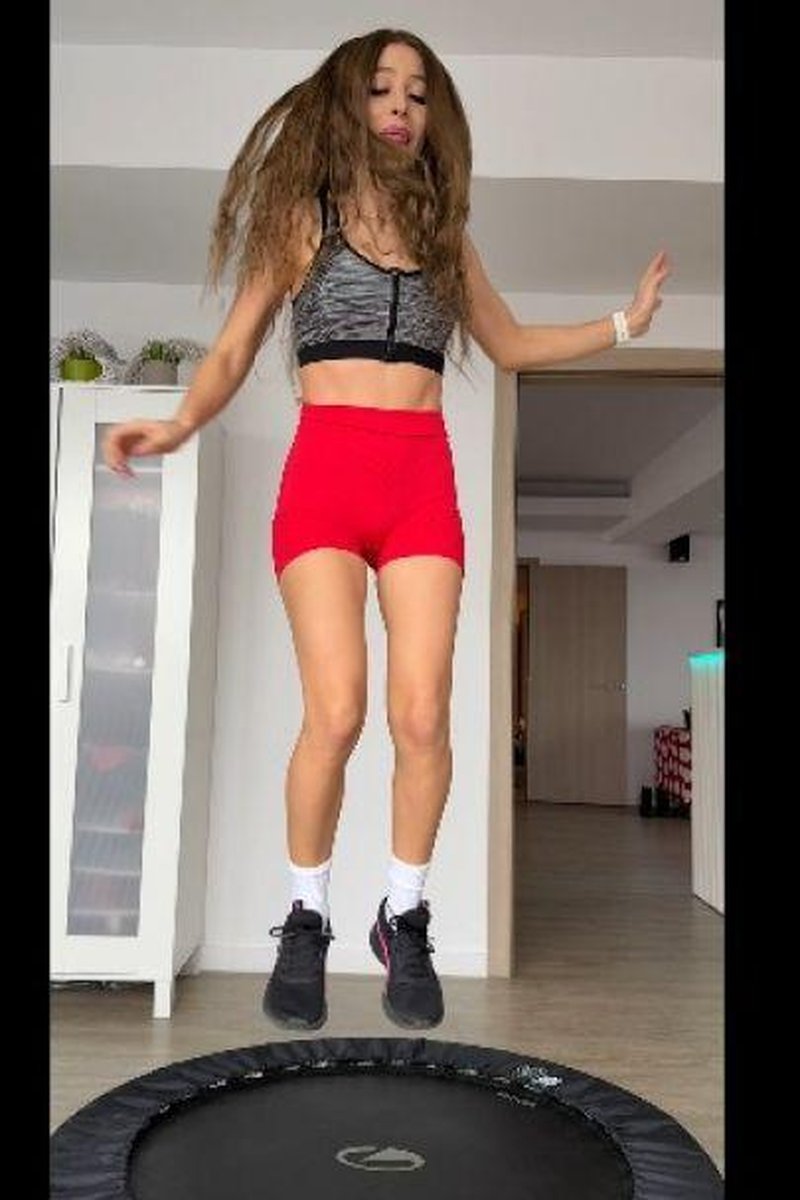 Trampoline Fun - Screenshot 1 of 4 - Health And Fitness