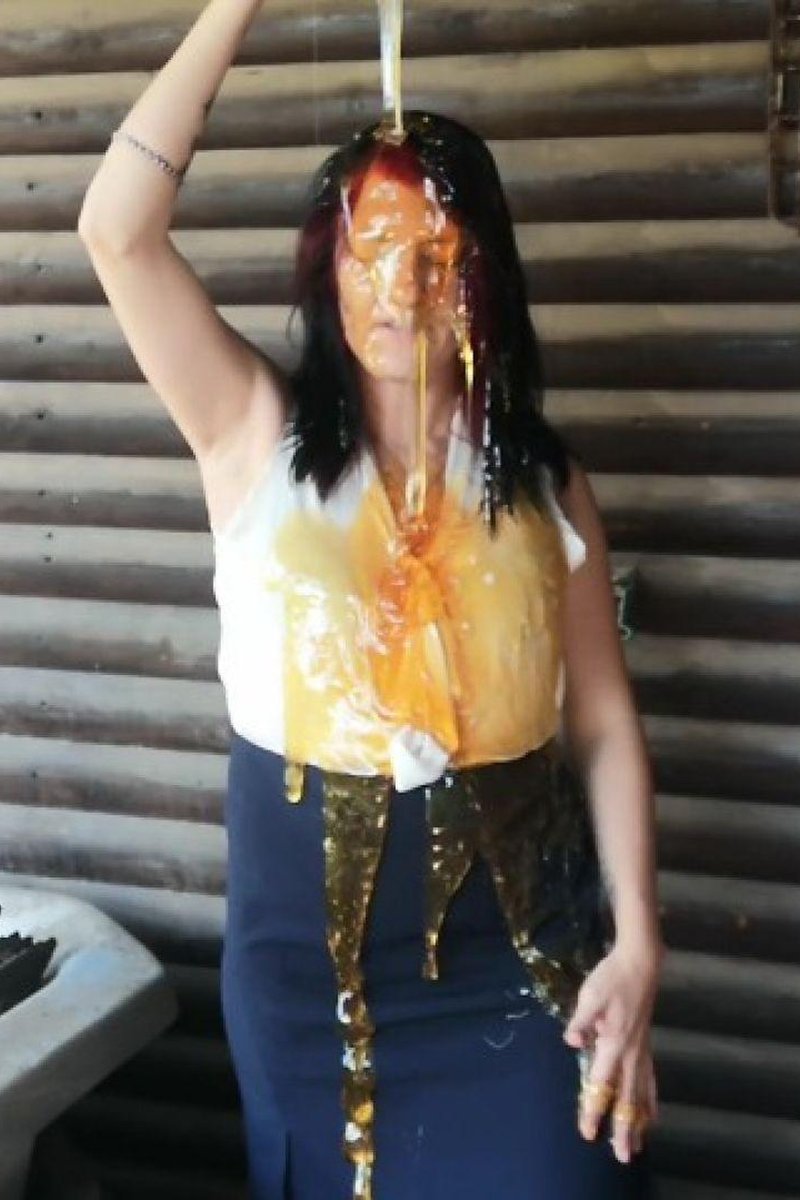 Syrup Play - Screenshot 1 of 4 - Business Woman