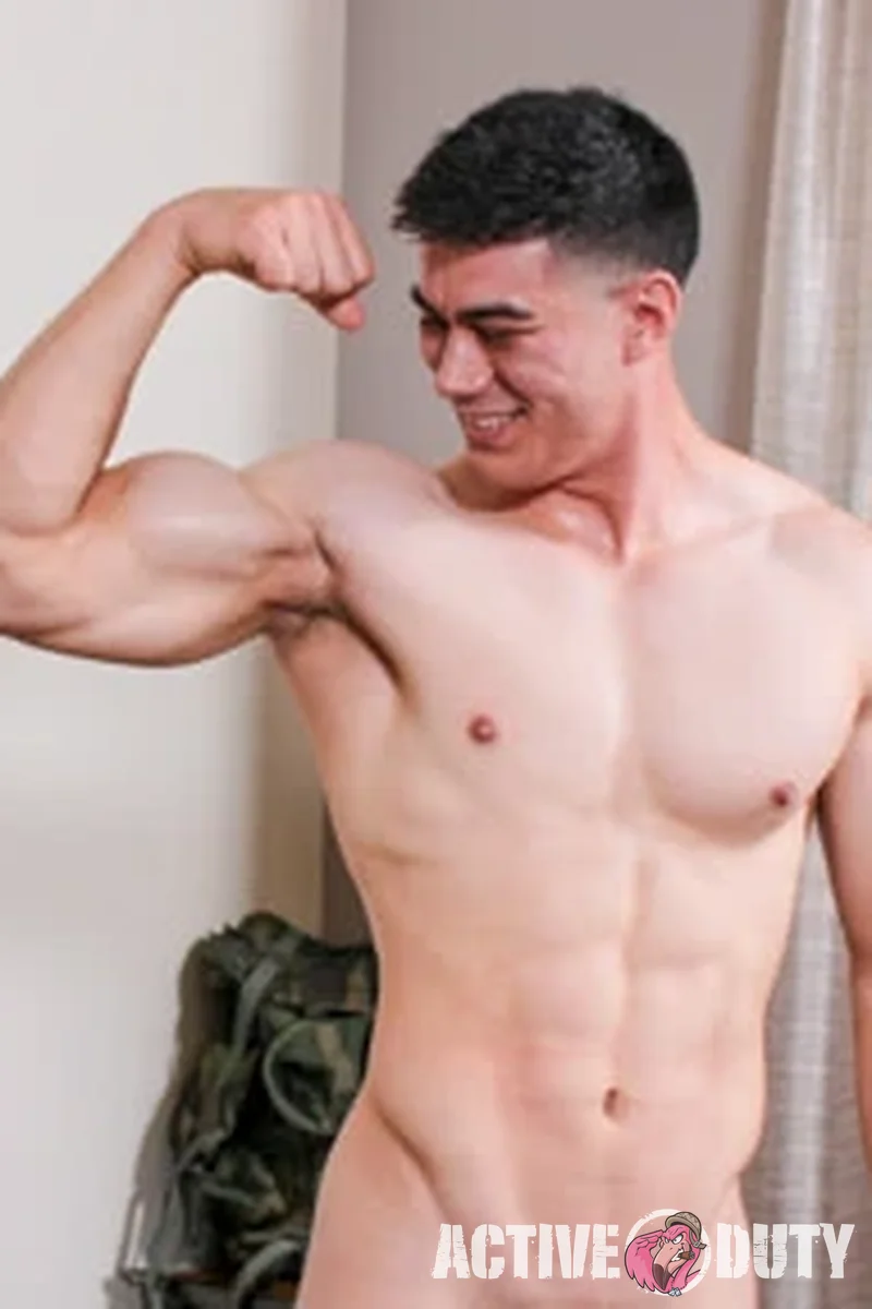 Zach - Screenshot 1 of 4 - Big Dick