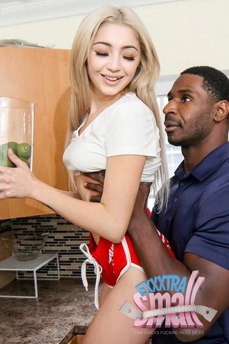 Tiny Bully - Screenshot 1 of 4 - Blond Hair