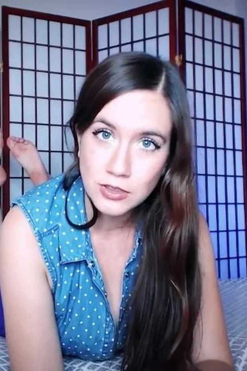 Obedience Immersion - Screenshot 1 of 4 - Femdom