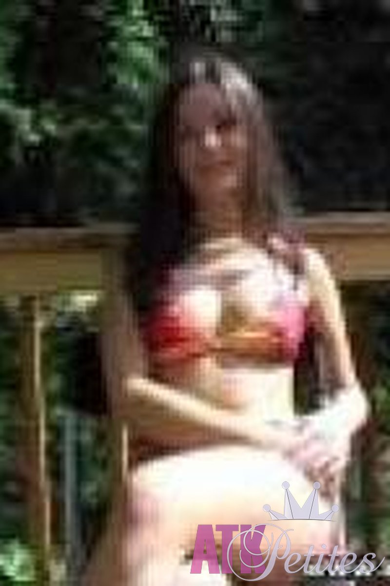 Jedda - Interview - Screenshot 1 of 4 - Jedda Jed002