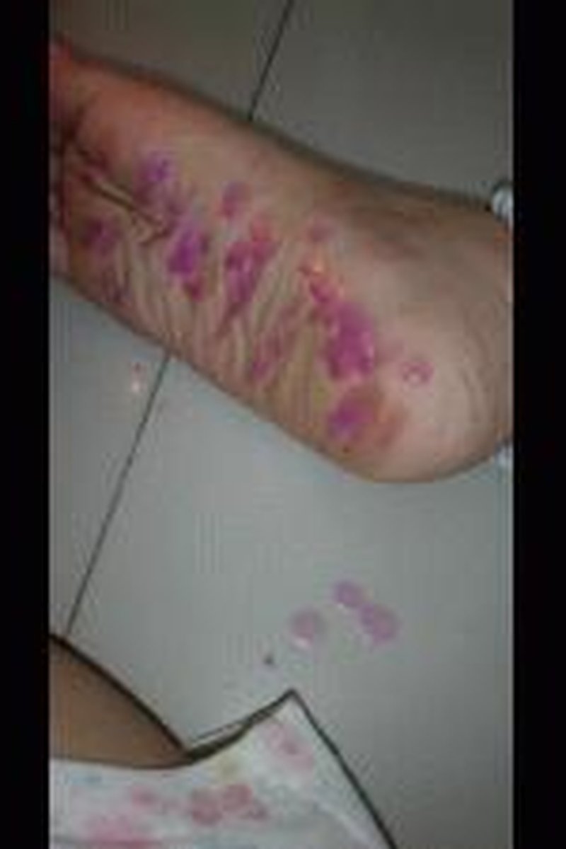 Feet - Screenshot 1 of 4 - 21 Year-old