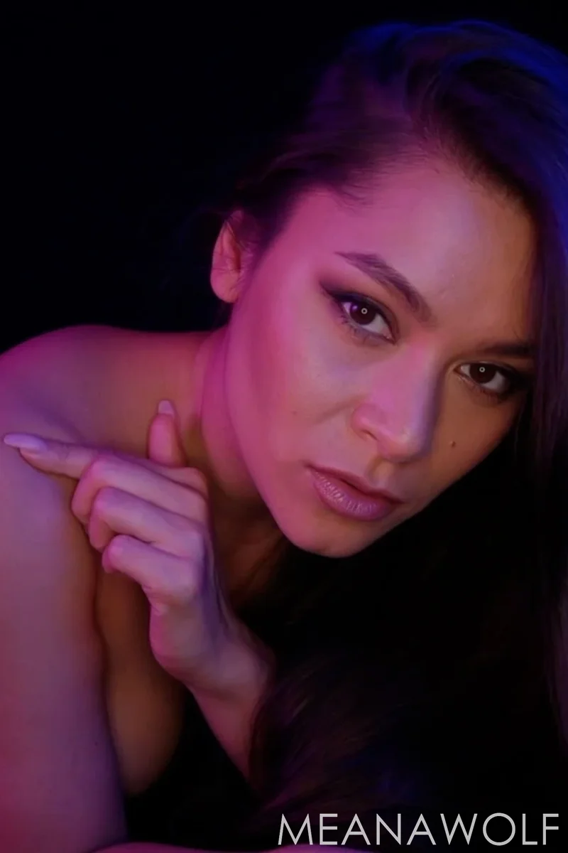 Swallow It All - Screenshot 1 of 4 - Brown Hair