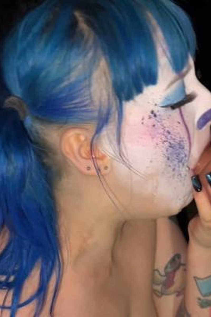 Clown Extras - Stream Only - Screenshot 1 of 4 - Behind The Scenes