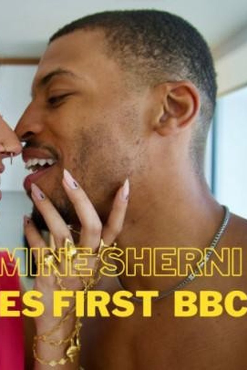 Indian Girl Jasmine Sherni Takes Her First BBC - Screenshot 1 of 4 - Asian