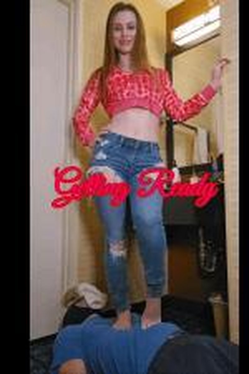Getting Ready - Screenshot 1 of 4 - Cuckolding