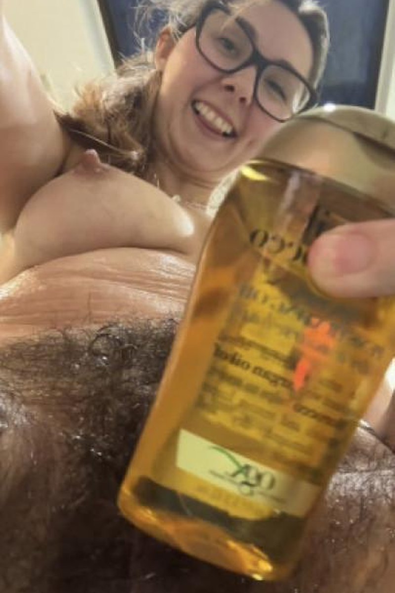 Naughty Bath Time - Screenshot 1 of 4 - Bathroom