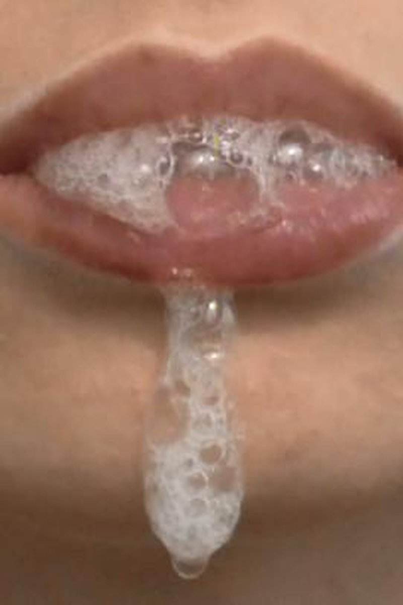Spit Play - Screenshot 1 of 4 - Fetish