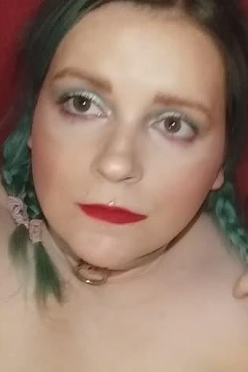 Weird Insertions - Screenshot 1 of 4 - BBW