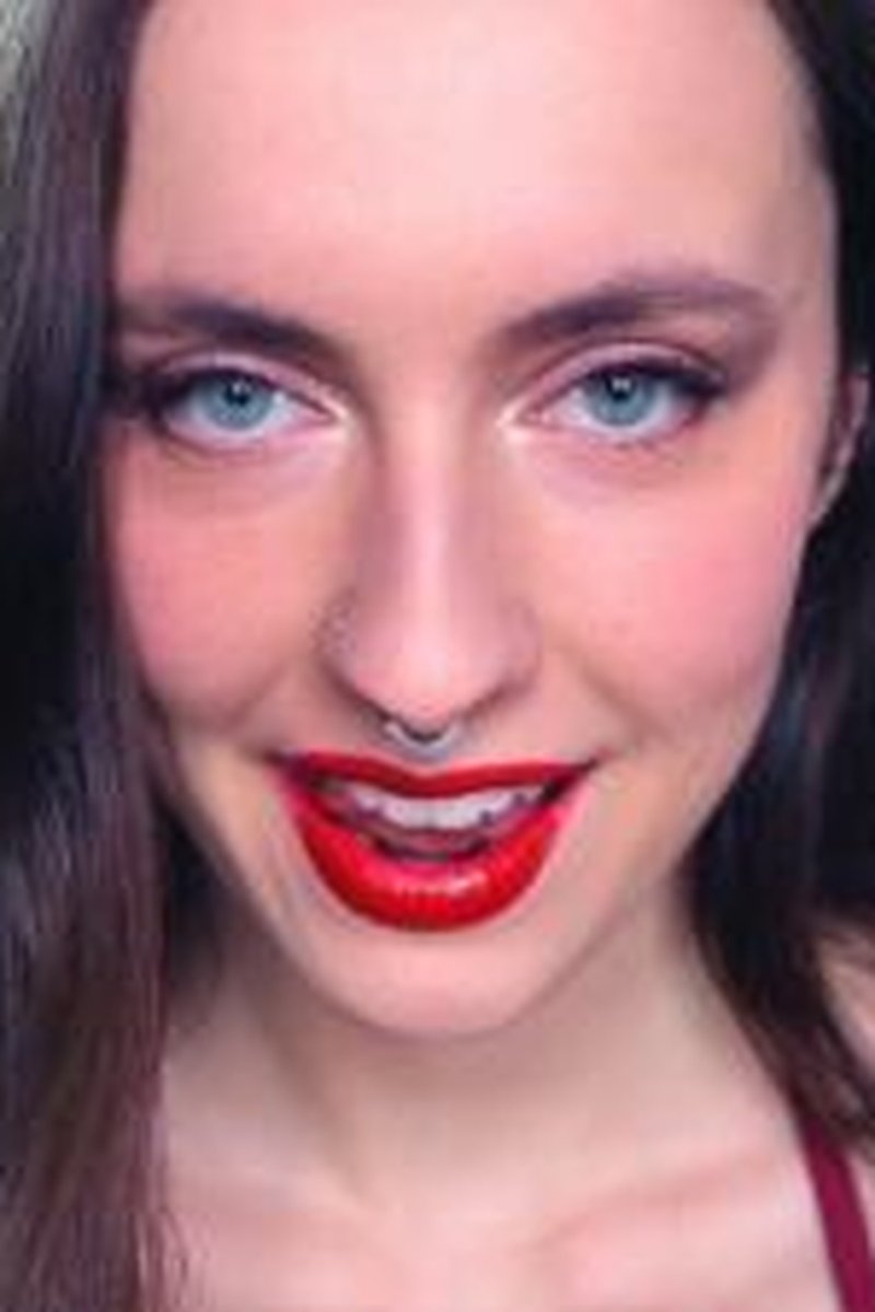 Never Look Away - Screenshot 1 of 4 - Addiction Fetish