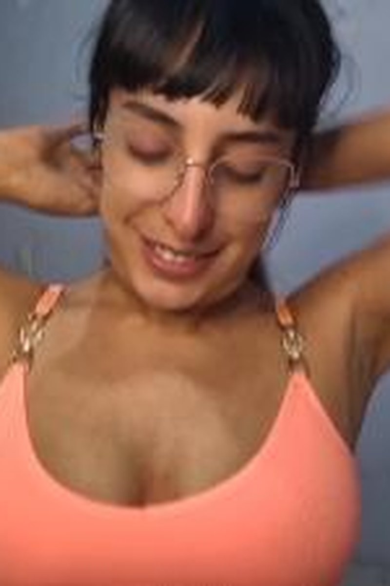 Coughing Attack - Screenshot 1 of 4 - Babes