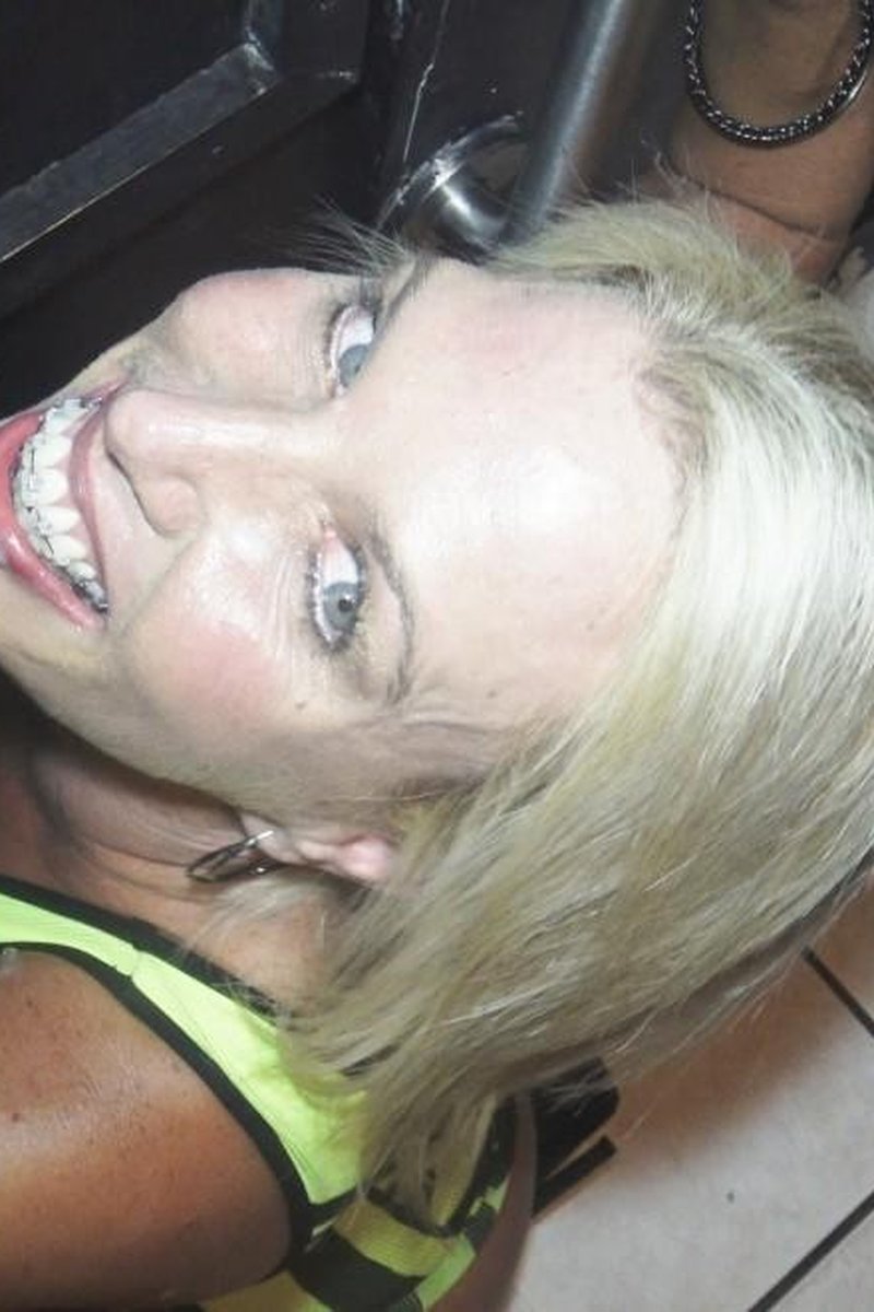 Another Theater Visit - Screenshot 1 of 4 - Jenny Jizz