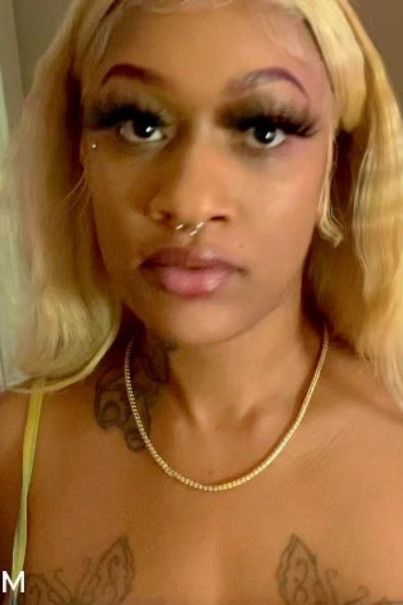TP-manyvidsbleachedxxx-bleached-blonde-ebony-stripper-gets-bleached