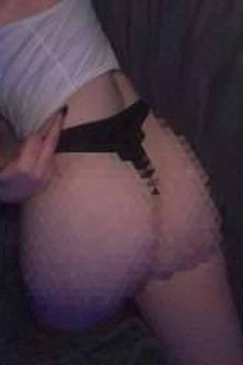 Uncensored - Screenshot 1 of 4 - Ass Fetish