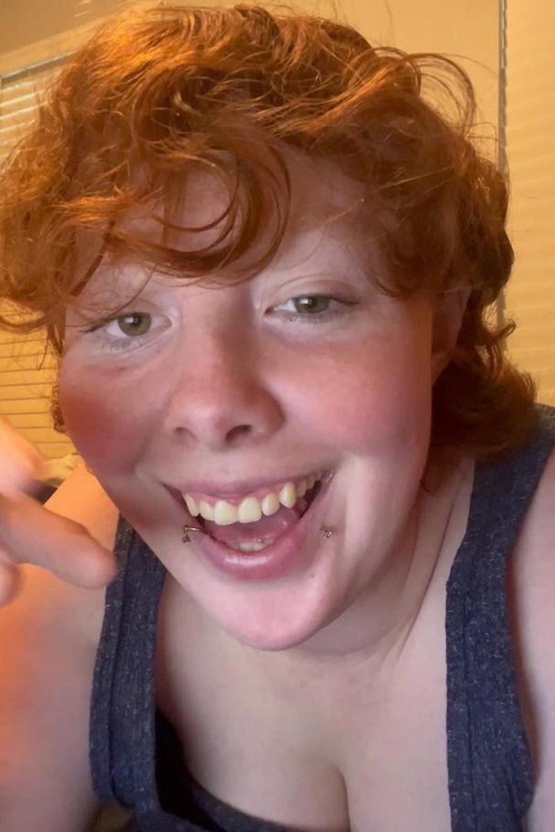 Introduction - Screenshot 1 of 4 - Authentic