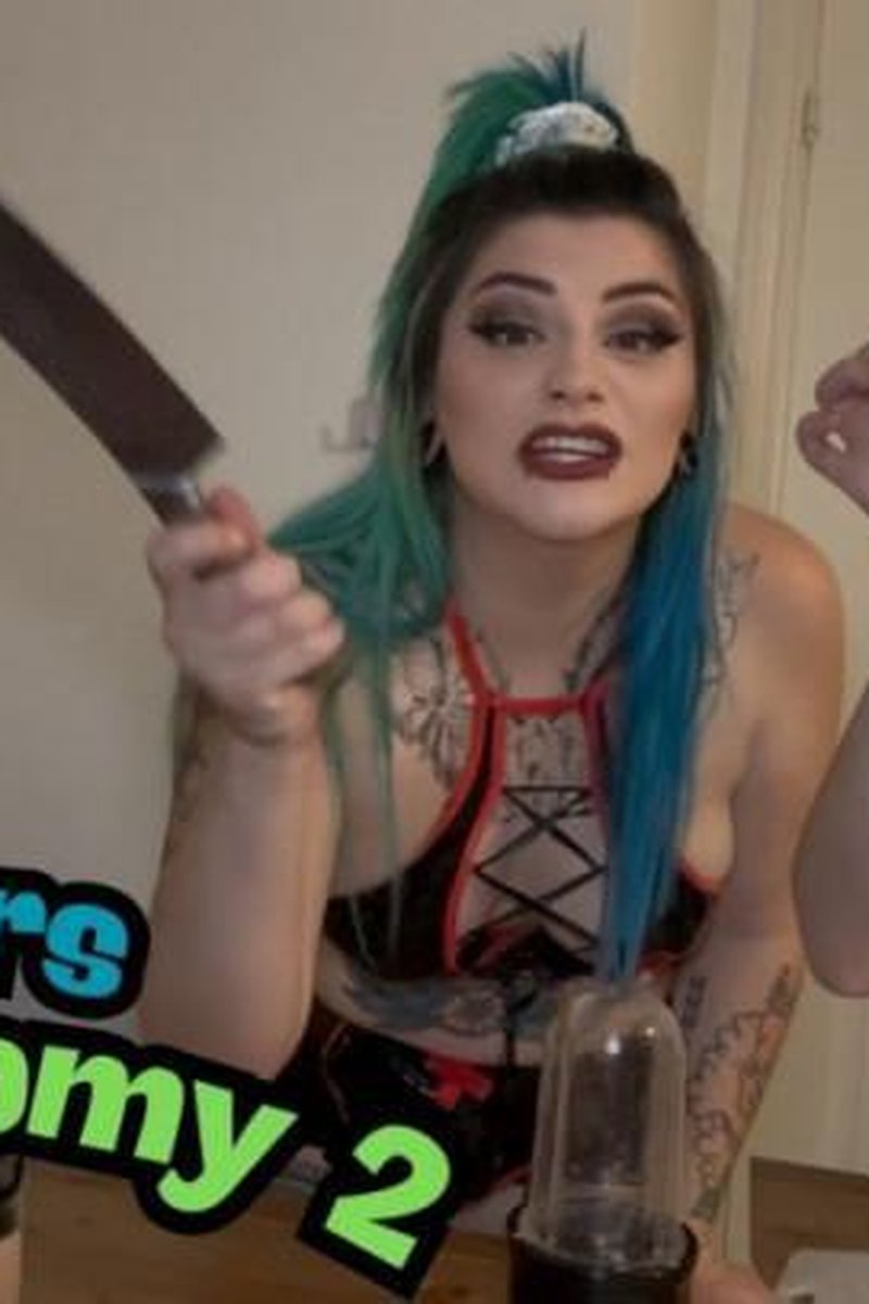 Cheaters Penectomy 2 - Screenshot 1 of 4 - Alternative Girl