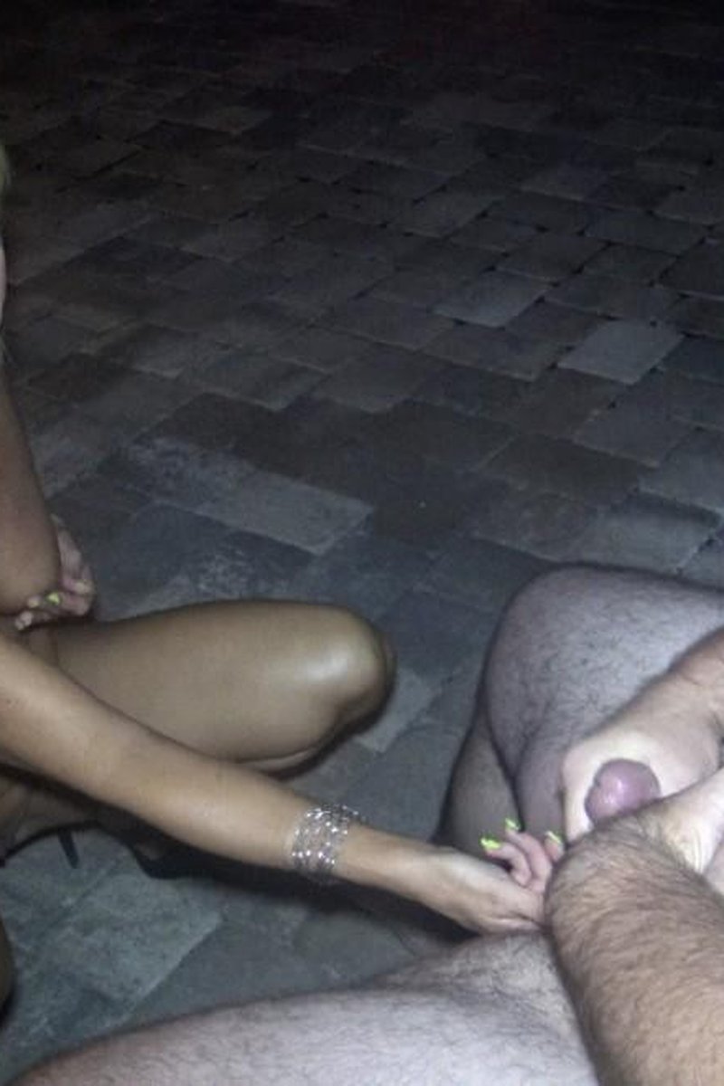 A Big Cummer - Screenshot 1 of 4 - Jenny Jizz