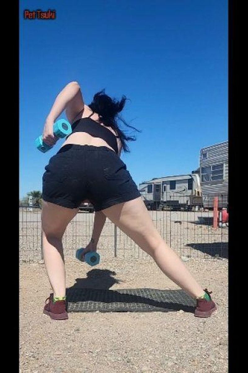 Work Out With Me - Screenshot 1 of 4 - Natural Tits