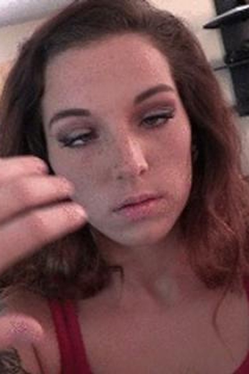 Aimee Controlled - Screenshot 1 of 4 - Fetish
