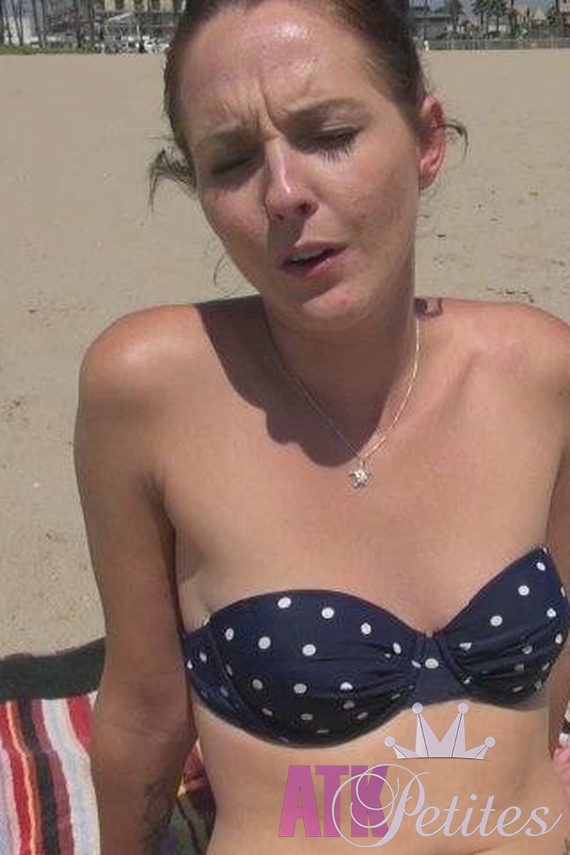 Ashley Stone - Virtual Date - Screenshot 1 of 4 - Big Nipples