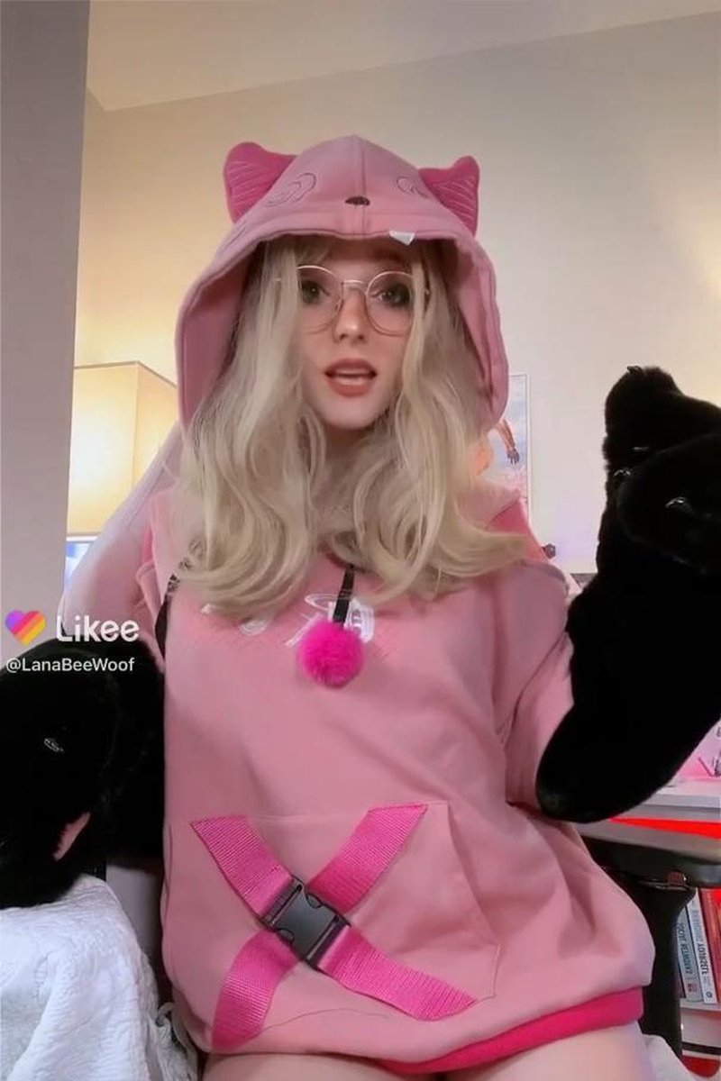 Lemonade - Screenshot 1 of 4 - Lana Bee