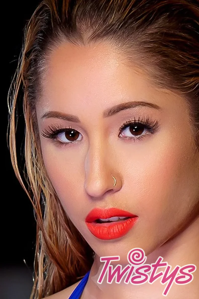 Glamorous! - Screenshot 1 of 4 - Ass Worship