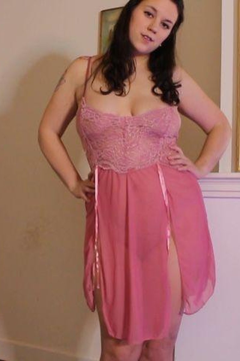 Tribute Wheel 4 - Screenshot 1 of 4 - Bitch