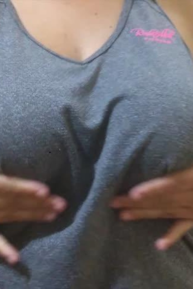 Custom - Titfucking - Screenshot 1 of 4 - Big Tits