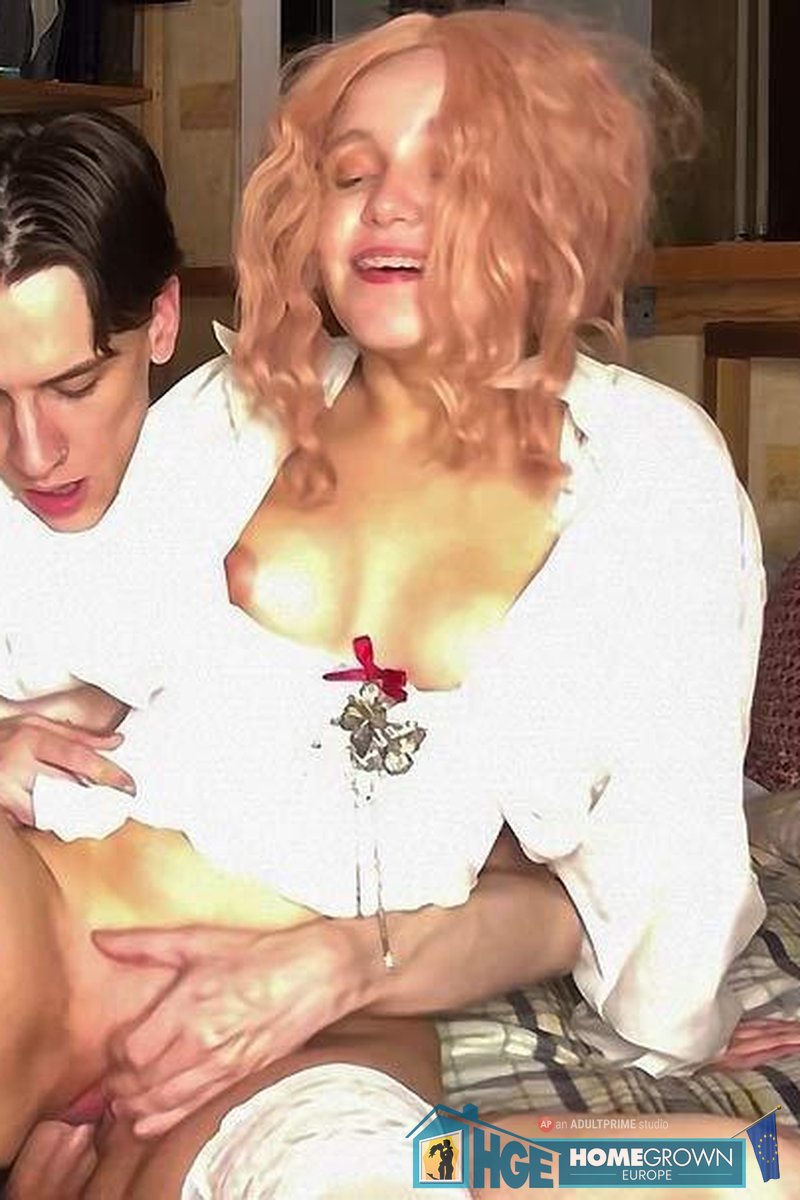 Real Couple, Sex Tape! - Screenshot 1 of 4 - Minni Minnie