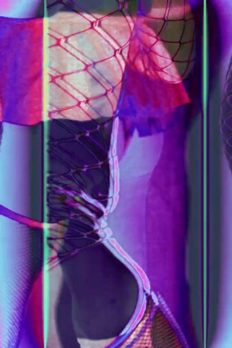 Glowing Cd ******** - Screenshot 1 of 4 - Amateur