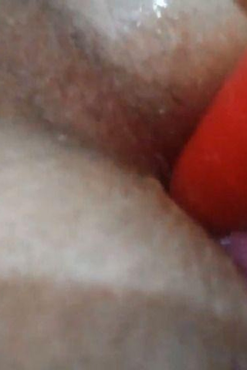 Before Bed - Screenshot 1 of 4 - Anal